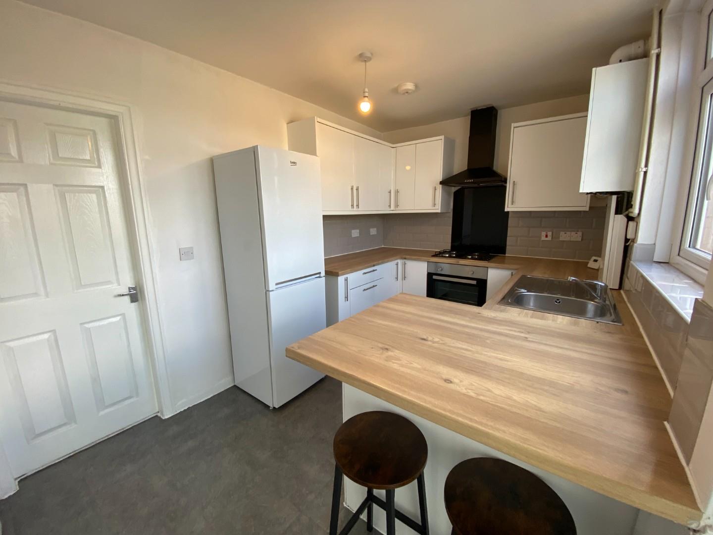 3 bed house to rent in Holborn Avenue, Coventry 3