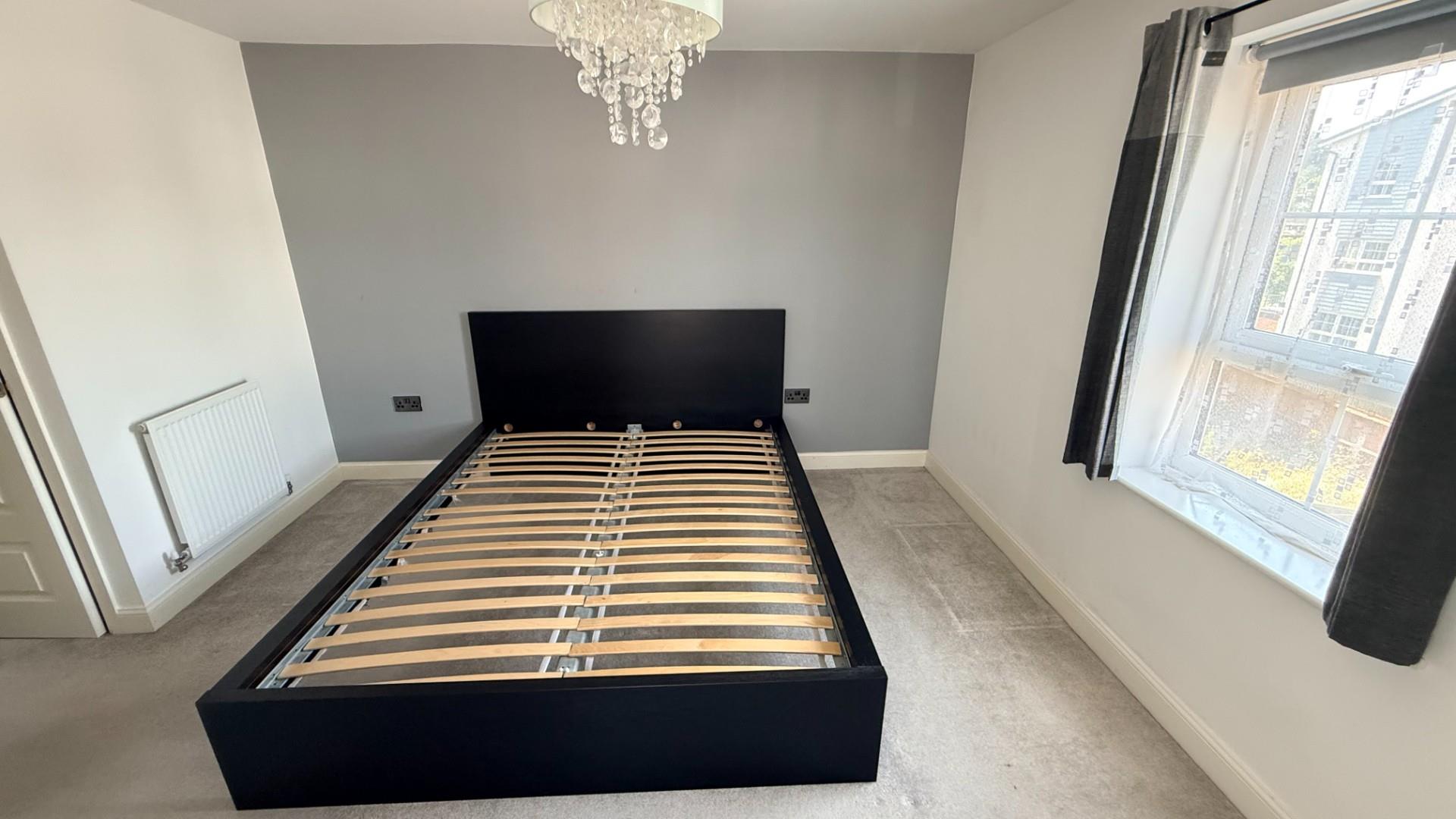 4 bed house to rent in Canal View, Coventry 8