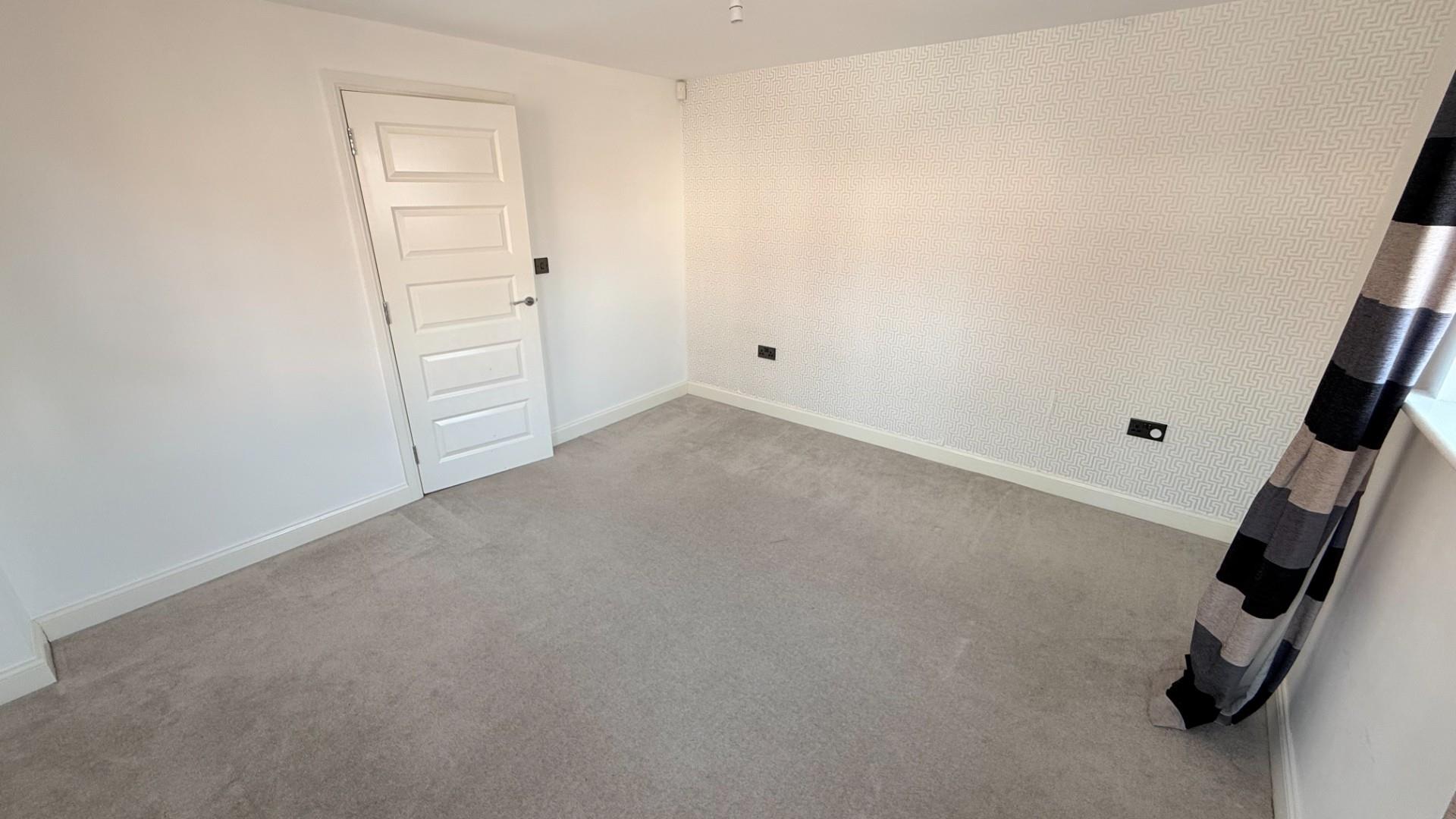 4 bed house to rent in Canal View, Coventry 6