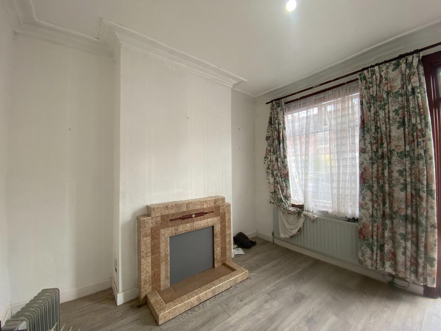 2 bed end of terrace house to rent in Aldbourne Road, Coventry 1
