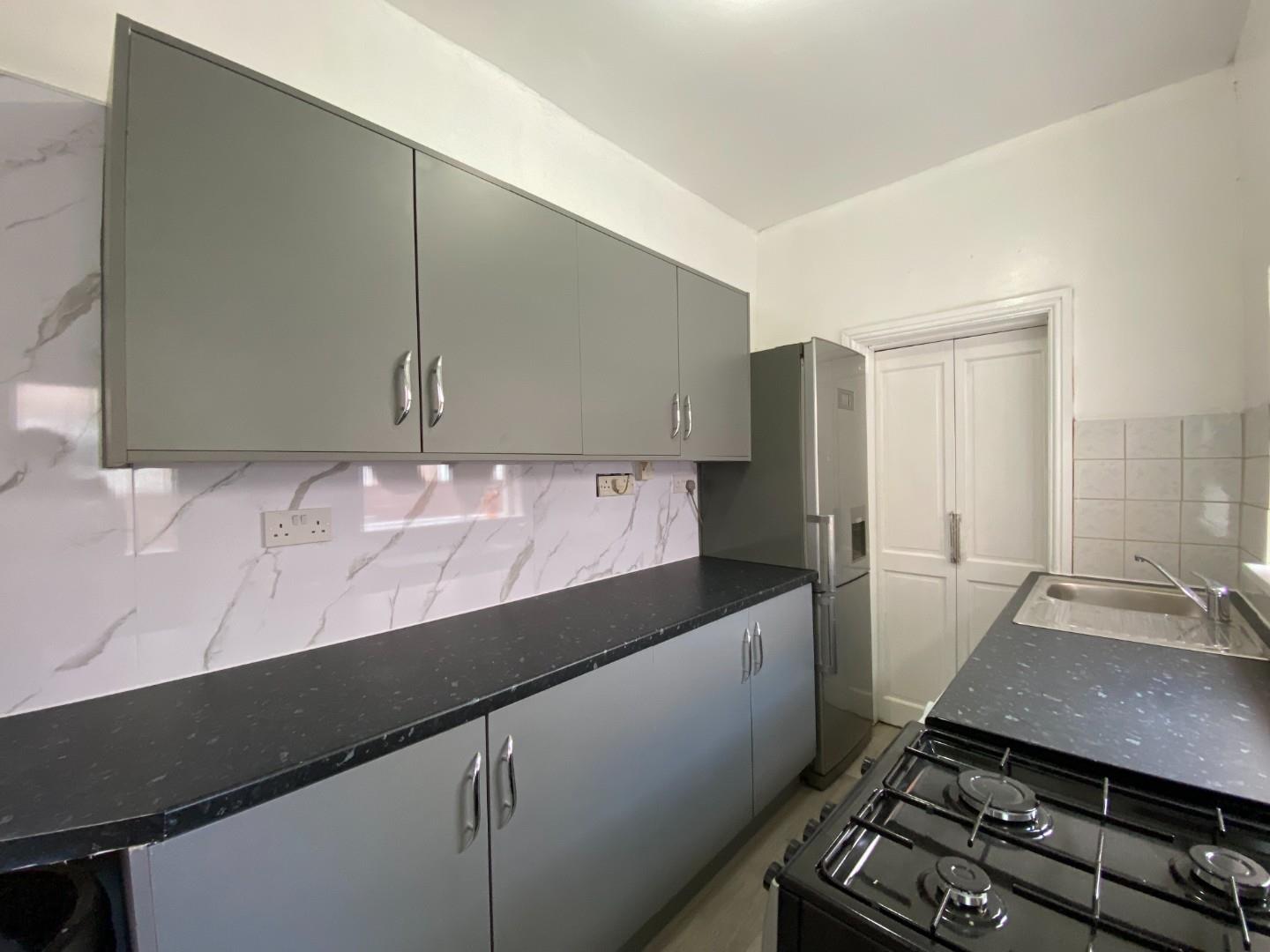 2 bed end of terrace house to rent in Aldbourne Road, Coventry 3