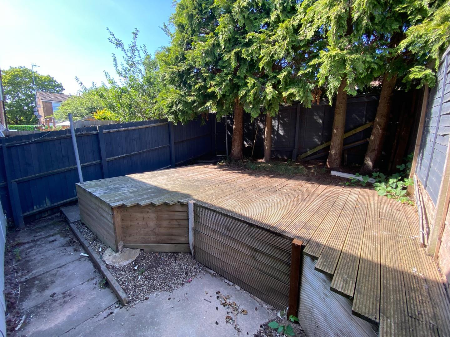 3 bed end of terrace house to rent in Agincourt Road, Coventry 2