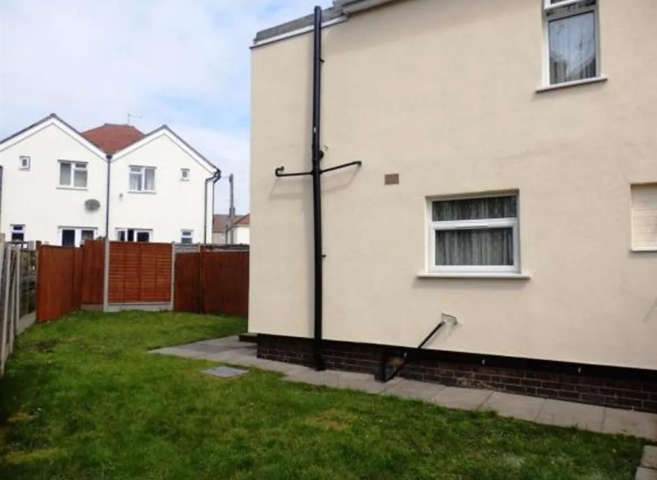 2 bed semi-detached house to rent in Johnson Road, Bedworth 7