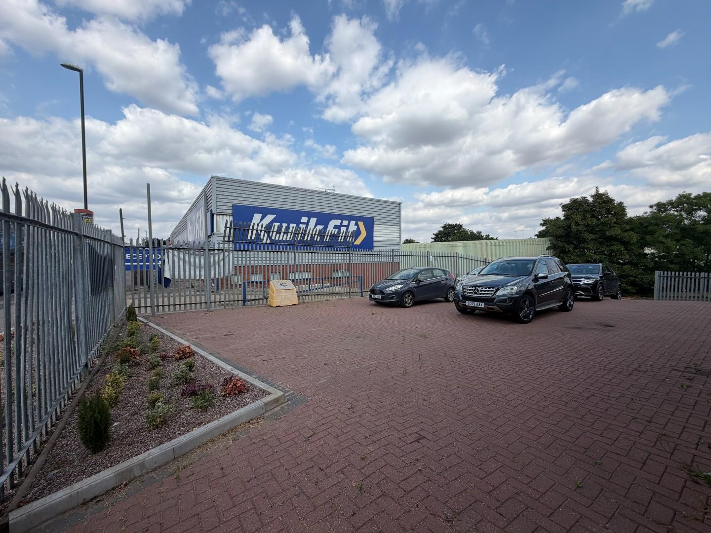 Retail property (high street) to rent in Foleshill Road, Coventry - Property Image 11
